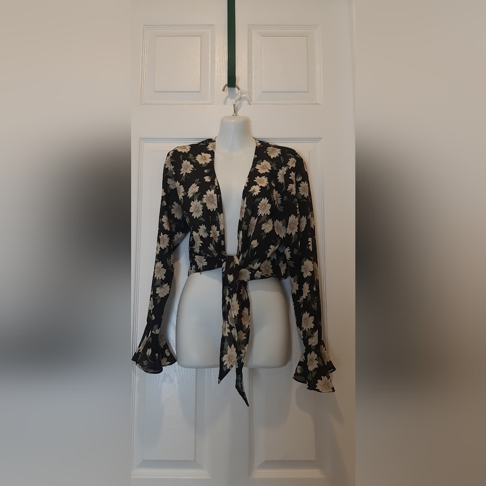 Floral top